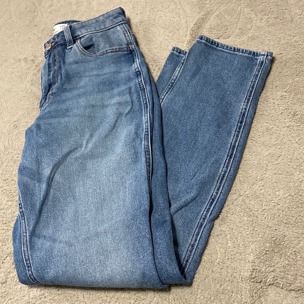 Curvy mom jeans